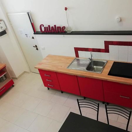 Appartamento Indipendente A Due Passi Dal Centro Савона Екстериор снимка